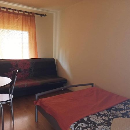 Przylesie Apartment อูเนียยูฟ ภายนอก รูปภาพ